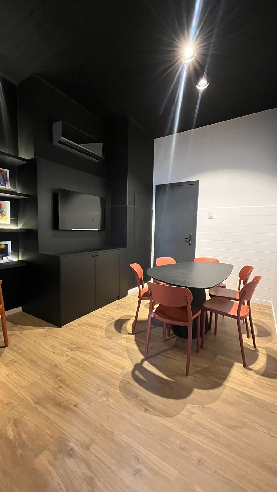 Sala de Reuniões (Sala 7)
